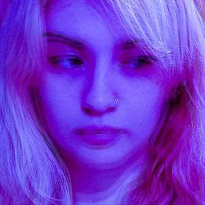 Meet your Posher, Eve